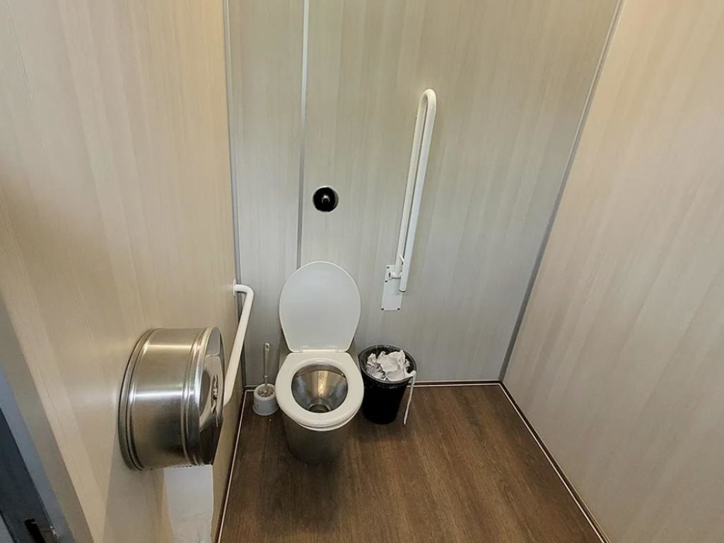 принцип работы вакуумного туалета